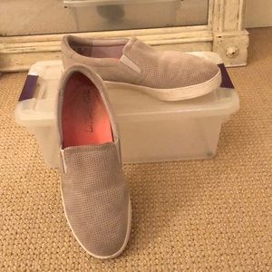 Dr. Scholl’s slip on sneaker